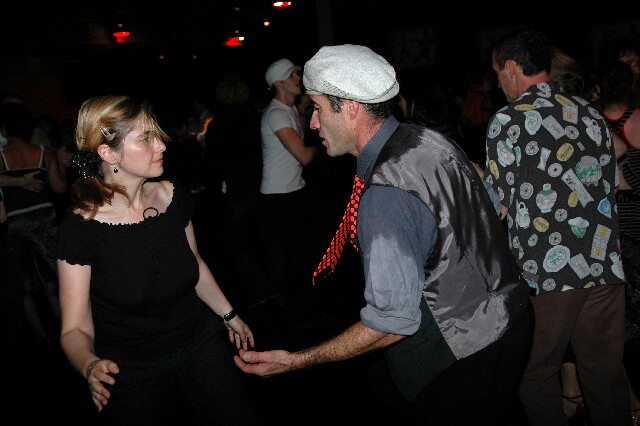 min 2007 11 10 fous swing 322
